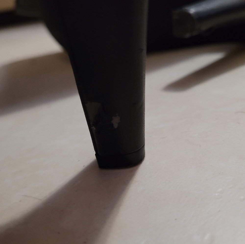 Shoes - Picture 6 of 6